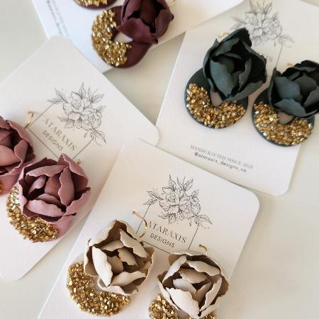 Textured floral earrings