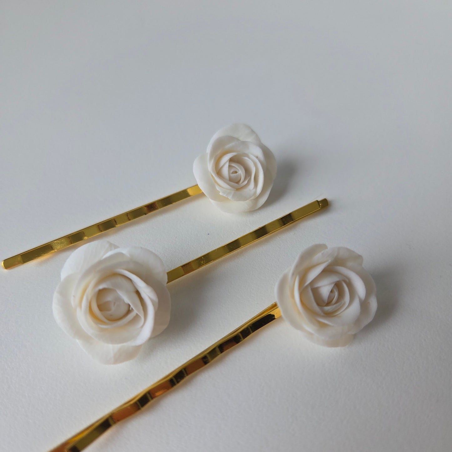 White rose hairpins