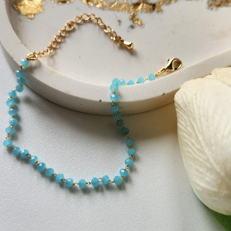 Dainty bracelet (blue)