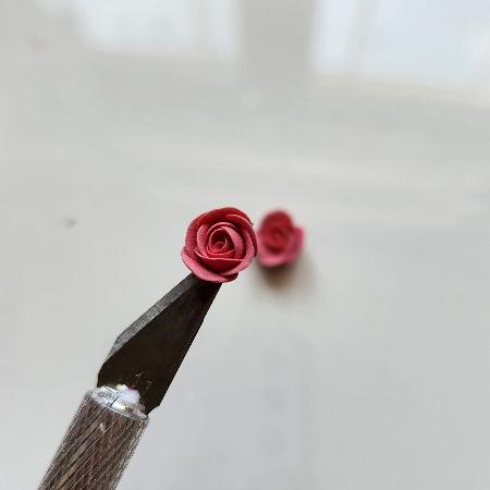 ADVANCED Tutorial: Mini Roses - a course for Polymer Clay Artists