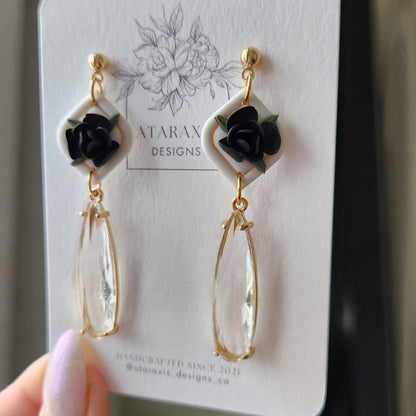 Elegant black and white earrings