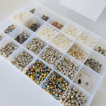 ALL - beads, gems etc