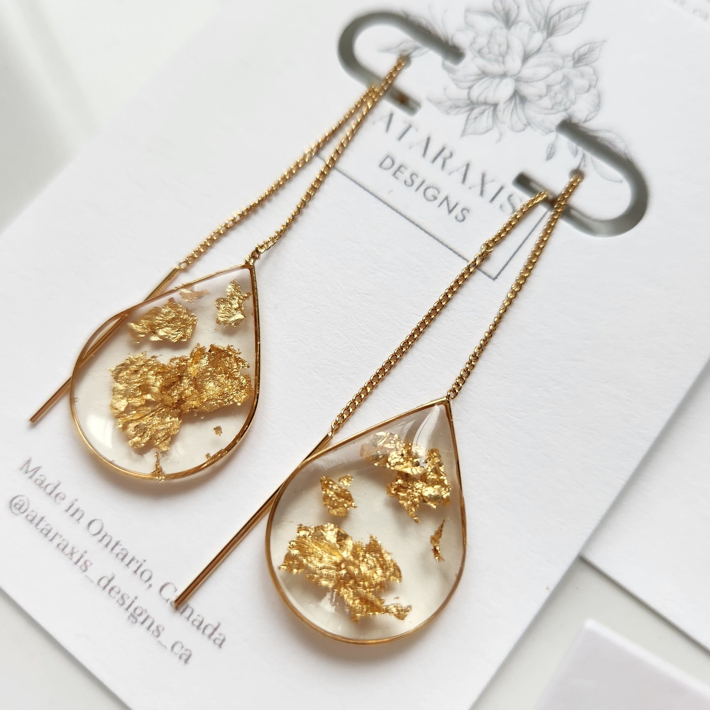 Gold flake teardrop thread earrings