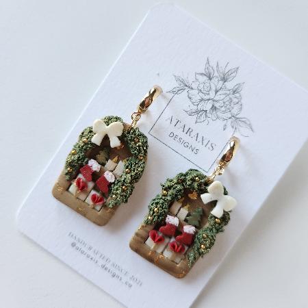 Christmas Bookshelf Earrings