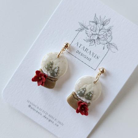 Snow globe earrings