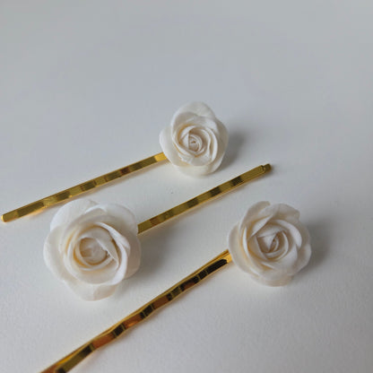 White rose hairpins