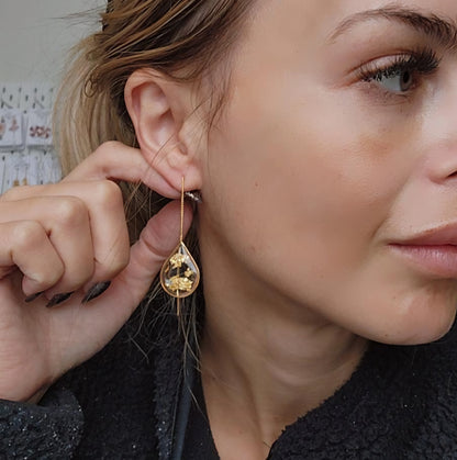 Gold flake teardrop thread earrings